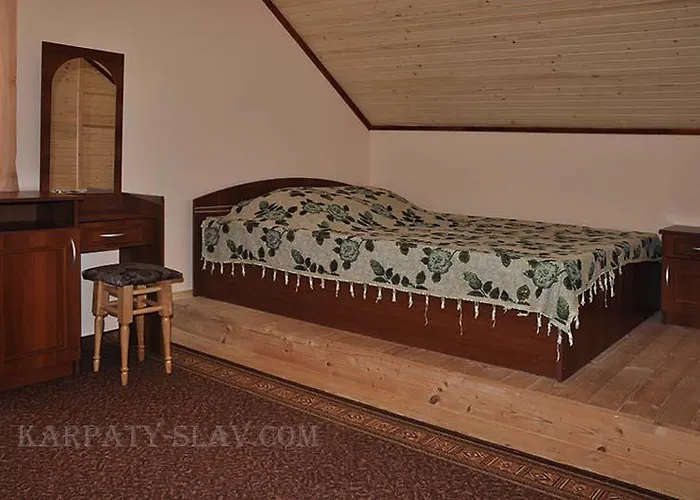 Zacharovany Karpaty Hytte *