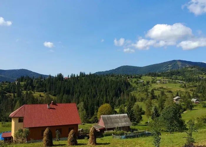 Zacharovany Karpaty Hytte